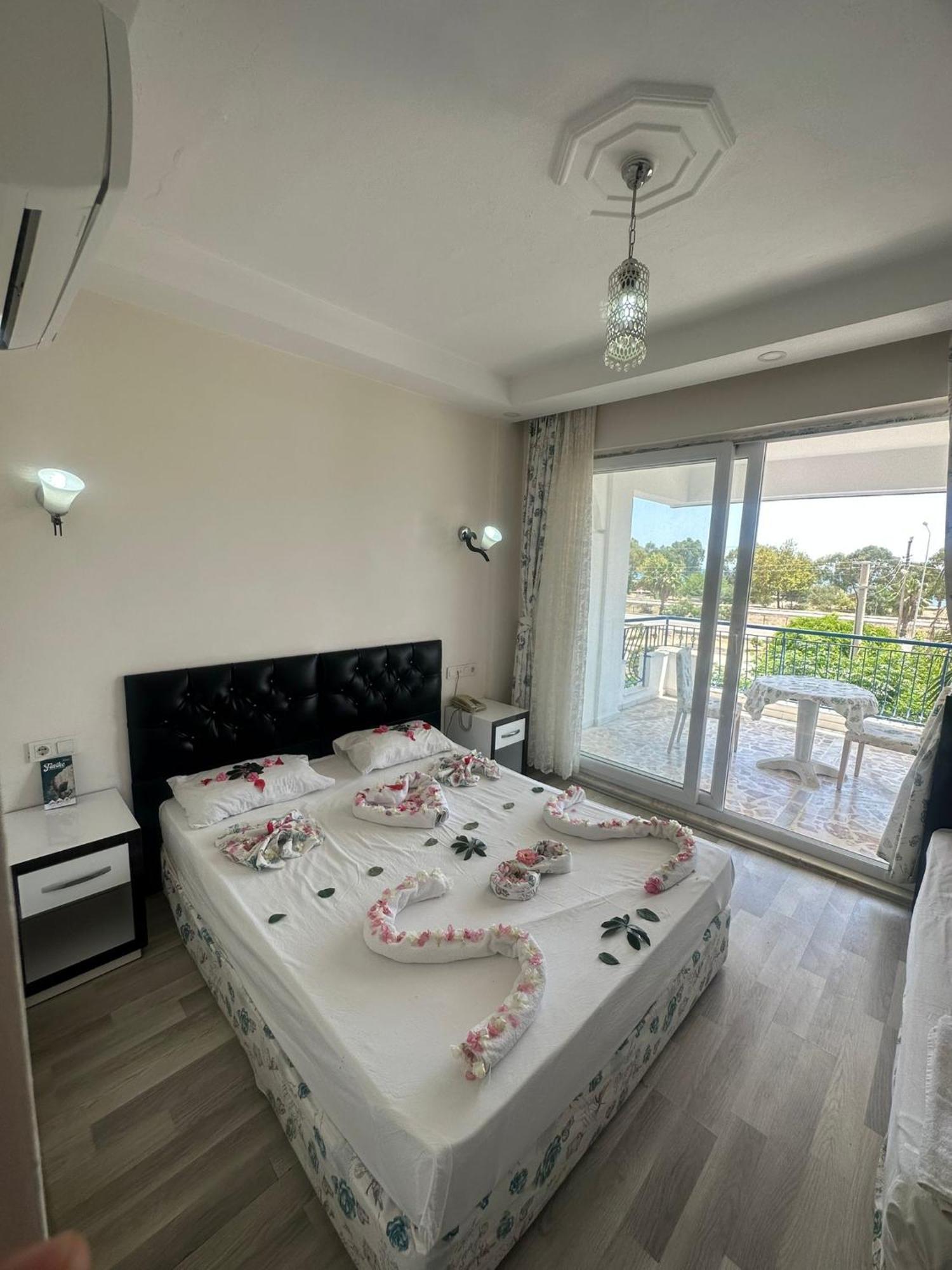 Deniz Hotel Finike Ngoại thất bức ảnh